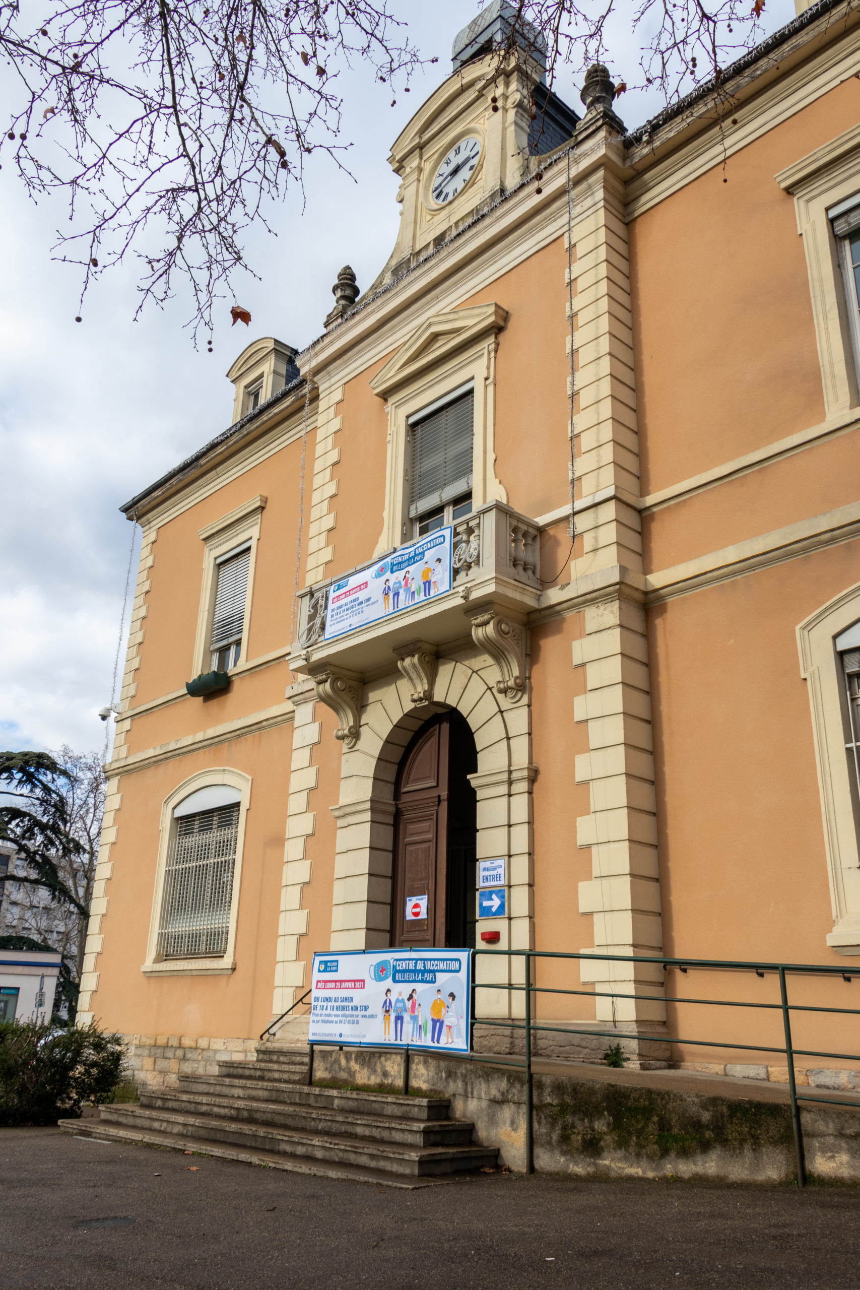 Centre de vaccination centre vaccination